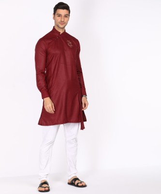 The Indian Garage Co. Men Solid Asymmetric Kurta(Maroon)