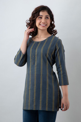 PARIKSHIT Women Printed Straight Kurta(Gold)