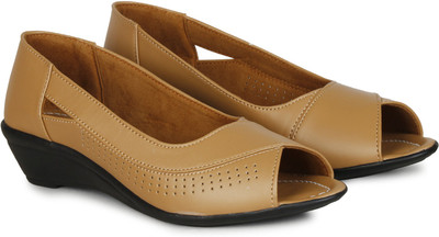 Smart & Sleek Women Casual(Tan , 5)