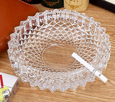 STUFFCOLLECTION Crystal Round Ashtray with Attractive Pattern| Best for Home Decor Office Table White Crystal, Glass Ashtray(Pack of 1)