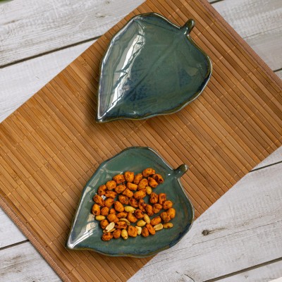 Jimkia Ceramic Platter, Sea Green Leaf Serving Platter, Set Of 2 For Serve Snacks Chip & Dip Tray(Pack of 2, Microwave Safe)