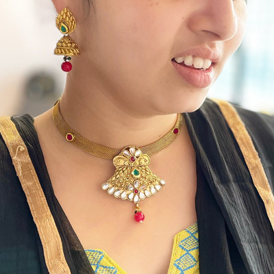 LOOK ETHNIC Copper, Alloy Gold-plated Multicolor Jewellery Set(Pack of 1)