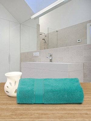 CREEVA Cotton 525 GSM Bath Towel Set