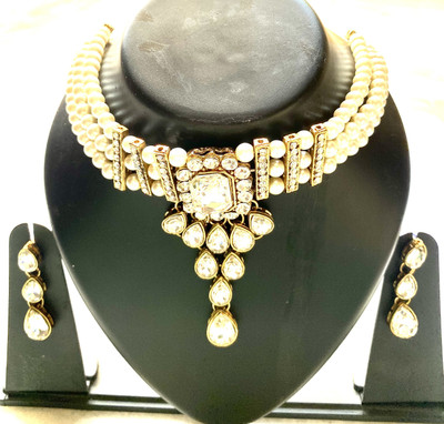 NIKYANKA Brass Gold-plated Gold, White Jewellery Set(Pack of 1)