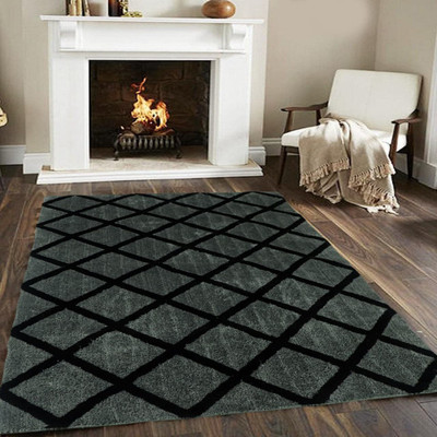 SPA Furnishing Grey, Black Polyester Carpet(4 ft,  X 6 ft, Rectangle)