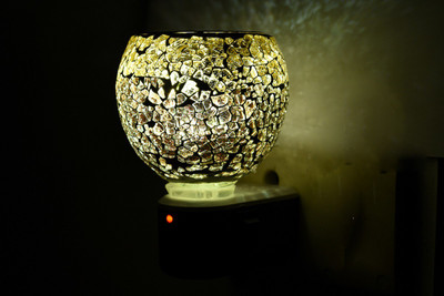 Revwd Fragrance Lamps Glass Kapoor Dani&Essential Oil Diffuser with On Off Switch Ceramic Incense Holder(Gold)