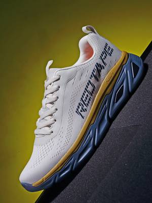 Red tape sports shoes 70 off hot sale