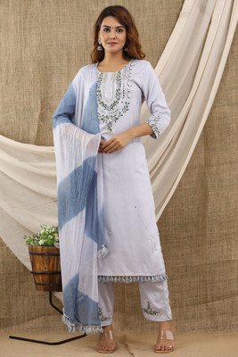 Saabhi Women Kurti Pant Set