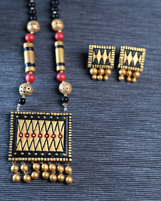 Lisma Fashion Terracotta Multicolor Jewellery Set(Pack of 1)