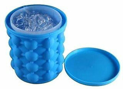 Empir 1 L Silicone Space Saving Silicone Ice Cube Genie Revolutionary Bucket Ice Bucket(Blue)