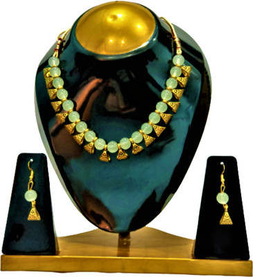 Divyanifashions Alloy Grey Jewellery Set(Pack of 1)