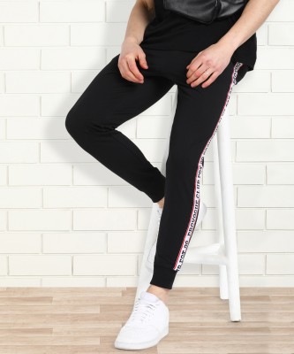 PROVOGUE Printed Men Black Track Pants