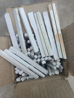 PARTHVI Slate Chalk Pencil Natural Lime Stone 1 KG Pencils Muddy White WRITING SOLID CHALK(150 Sticks)