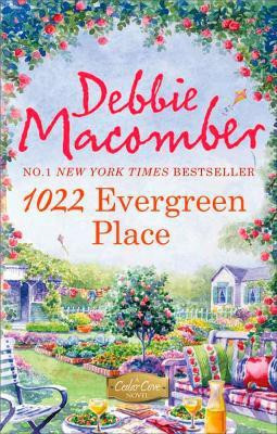 1022 Evergreen Place(English, Paperback, Macomber Debbie)