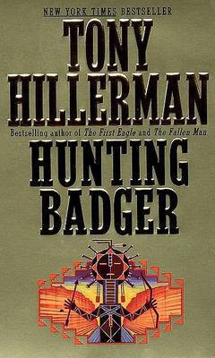 Hunting Badger(English, Paperback, Hillerman Tony)