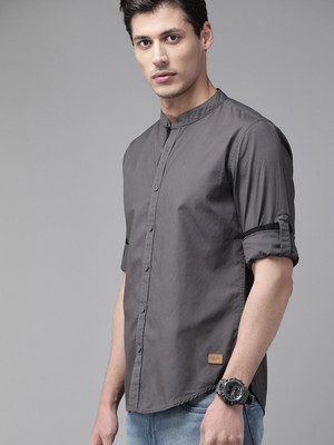 Roadster Men Solid Casual Grey Shirt