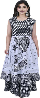 shree industries Anarkali Gown(Black, White)