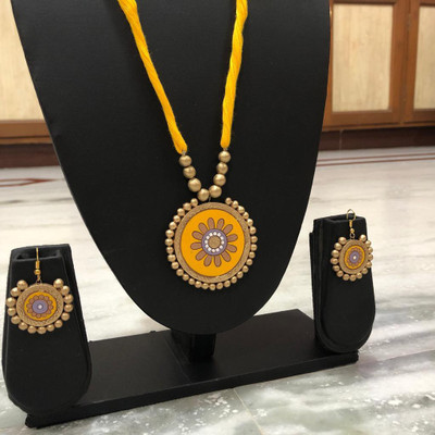 Lisma Fashion Terracotta Yellow Jewellery Set(Pack of 1)