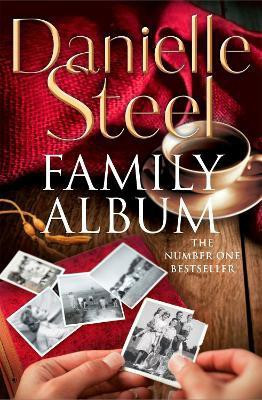 Family Album(English, Paperback, Steel Danielle)