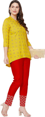 SriSaras Regular Fit Women Red Trousers