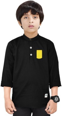 MADE IN THE SHADE Boys Solid Straight Kurta(Black)