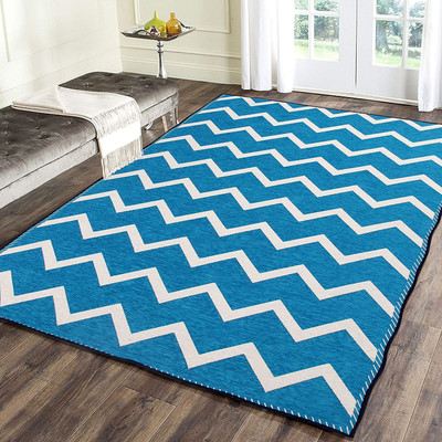 Sparrow world Light Blue Chenille Runner(5 ft,  X 6 ft, Rectangle)