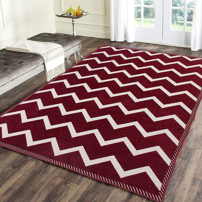 Sparrow world Maroon Chenille Runner(5 ft,  X 6 ft, Rectangle)