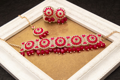 VATSALYA creation Alloy Gold-plated Ruby Red Jewellery Set(Pack of 1)