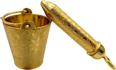 Prapti Store Laddu Gopal Ji Pichkari & Bucket for Holi festival Ladoo Gopal Daily Bathing set Deity Ornament(1 Bucket & 1 Pichkari – Plastic Size – 2.5 Inch)