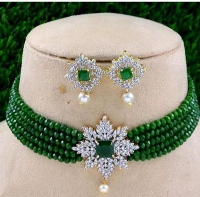 Munni Brass Gold-plated Green Jewellery Set(Pack of 1)