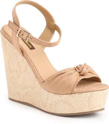 flat n heels Women Wedges(Beige , 5)