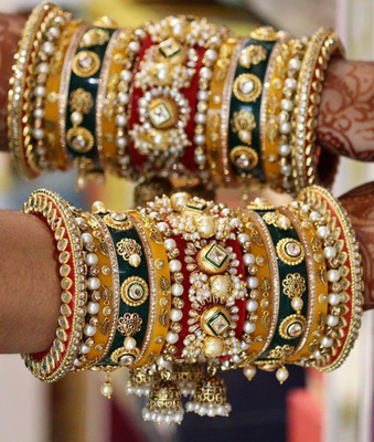 Alzawiah Plastic Bangle Set