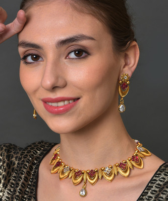 SOHI Alloy Gold-plated Red Jewellery Set(Pack of 2)