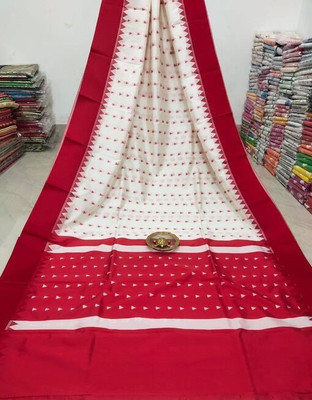 Ansari Fabrics Self Design Banarasi Pure Silk Saree(Red)