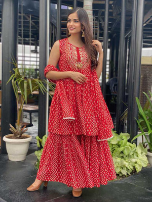 Ziva Fashion Women Kurta and Sharara Set