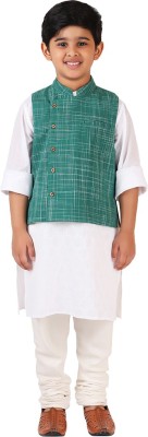 Fabindia Sleeveless Self Design Boys Jacket