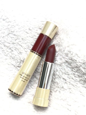 Latixmat BEST LONG LASTING & WATER PROOF DUAL KISS PROOF MAHROON LIPSTICK(MAHROON, 8 g)