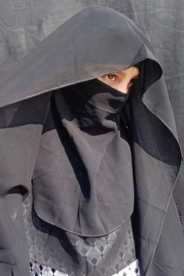 SHAMID Georgette Self Design Burqa(Black)