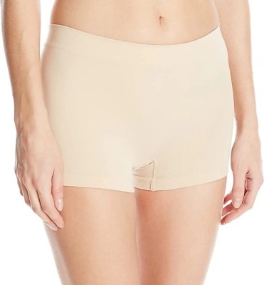 D C H Solid Women White Basic Shorts