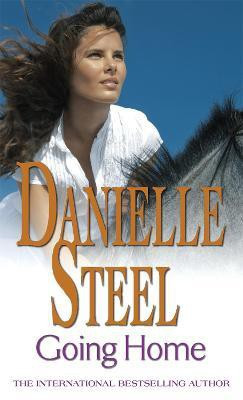 Going Home(English, Paperback, Steel Danielle)