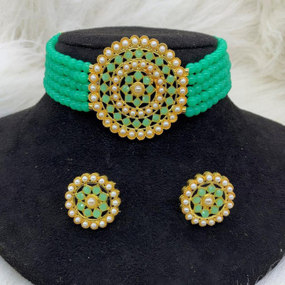 GEODE DELIGHT Alloy Gold-plated Green Jewellery Set(Pack of 1)