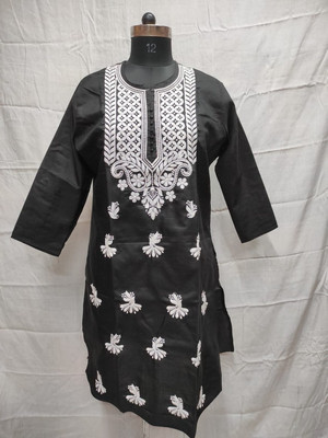 Neelam Chikan Women Animal Print Straight Kurta(Black)