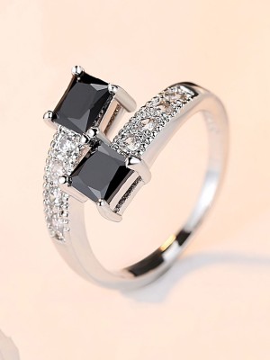 YELLOW CHIMES Crystal Ring Micro Inlaid Silver Plated Black Square Crystal Adjustable Ring Copper Silver Plated Ring