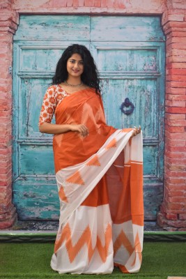 Kiaaron Printed Hand Batik Pure Cotton Saree(White, Orange)