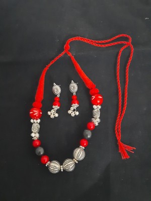 Soundarya boutique Oxidised Silver, Jute Red, Silver, Black Jewellery Set(Pack of 1)