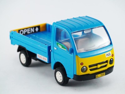 SARASI CNG Cargo Truck Vehicles, Tail Gate Openable Pull Back Action Toy Pack 1-Blue(Blue, Pack of: 1)