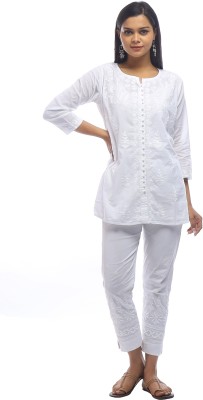 Golden Chikan Export Women Embroidered Straight Kurta(White)