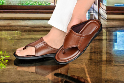 Reev Men Flip Flops(Brown , 9)