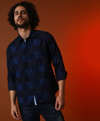 CAMPUS SUTRA Men Checkered Casual Dark Blue Shirt