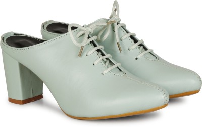 COMMANDER 508-Pista Casuals For Women(Green , 8)